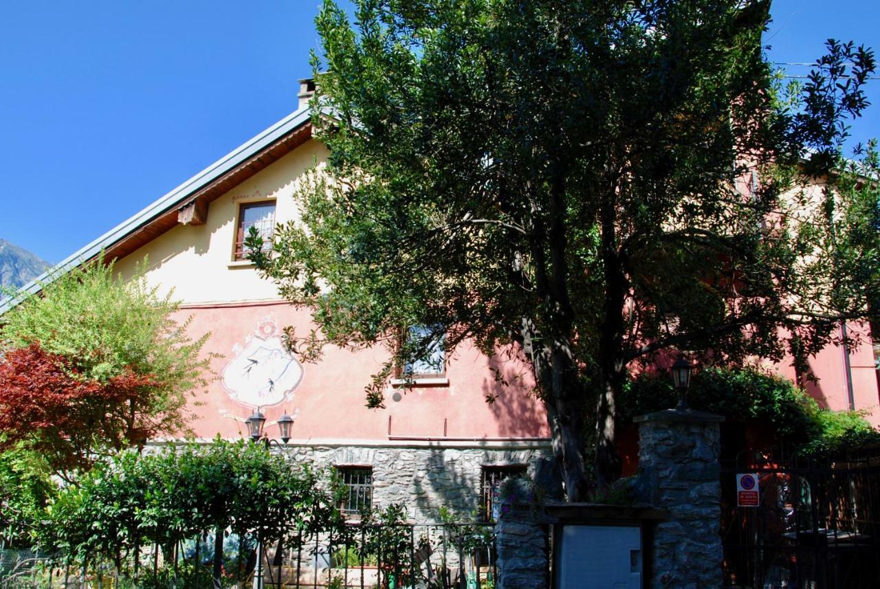 Casada Villa Nus Exterior foto